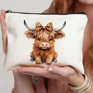 Cutest Girly Highland Cow Cosmetic Bag BRAND-NEW & ADORABLE!